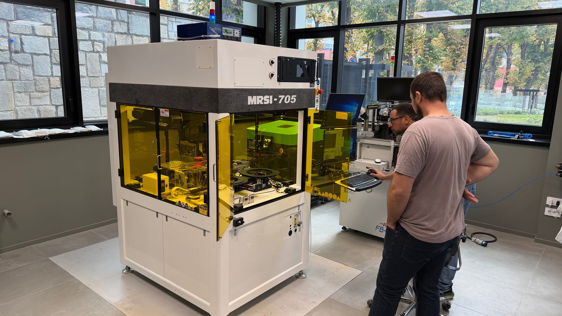 MRSI EMEA Demo Center at Distek