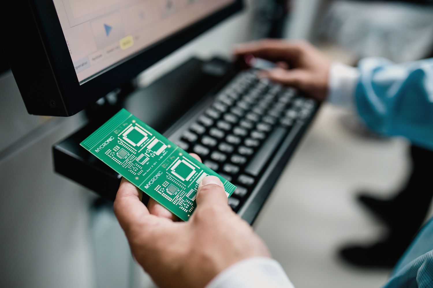 Information about the Mycronic share with analysts, returns, dividends and trading