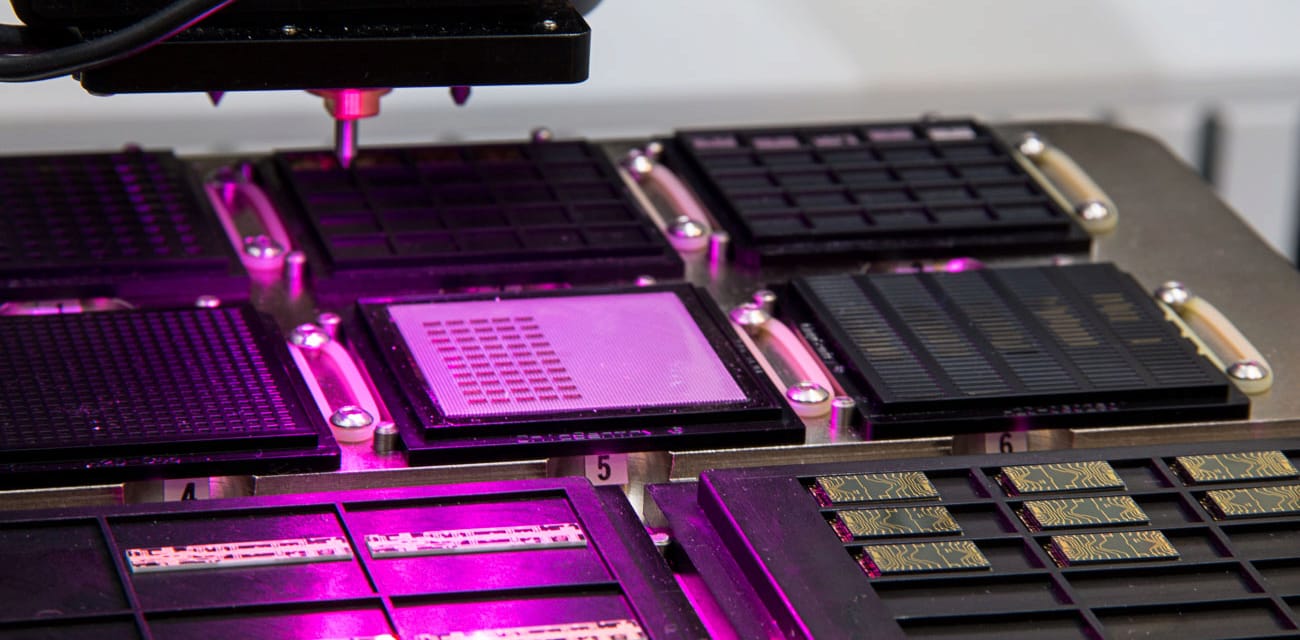 MRSI Mycronic Die Bonding