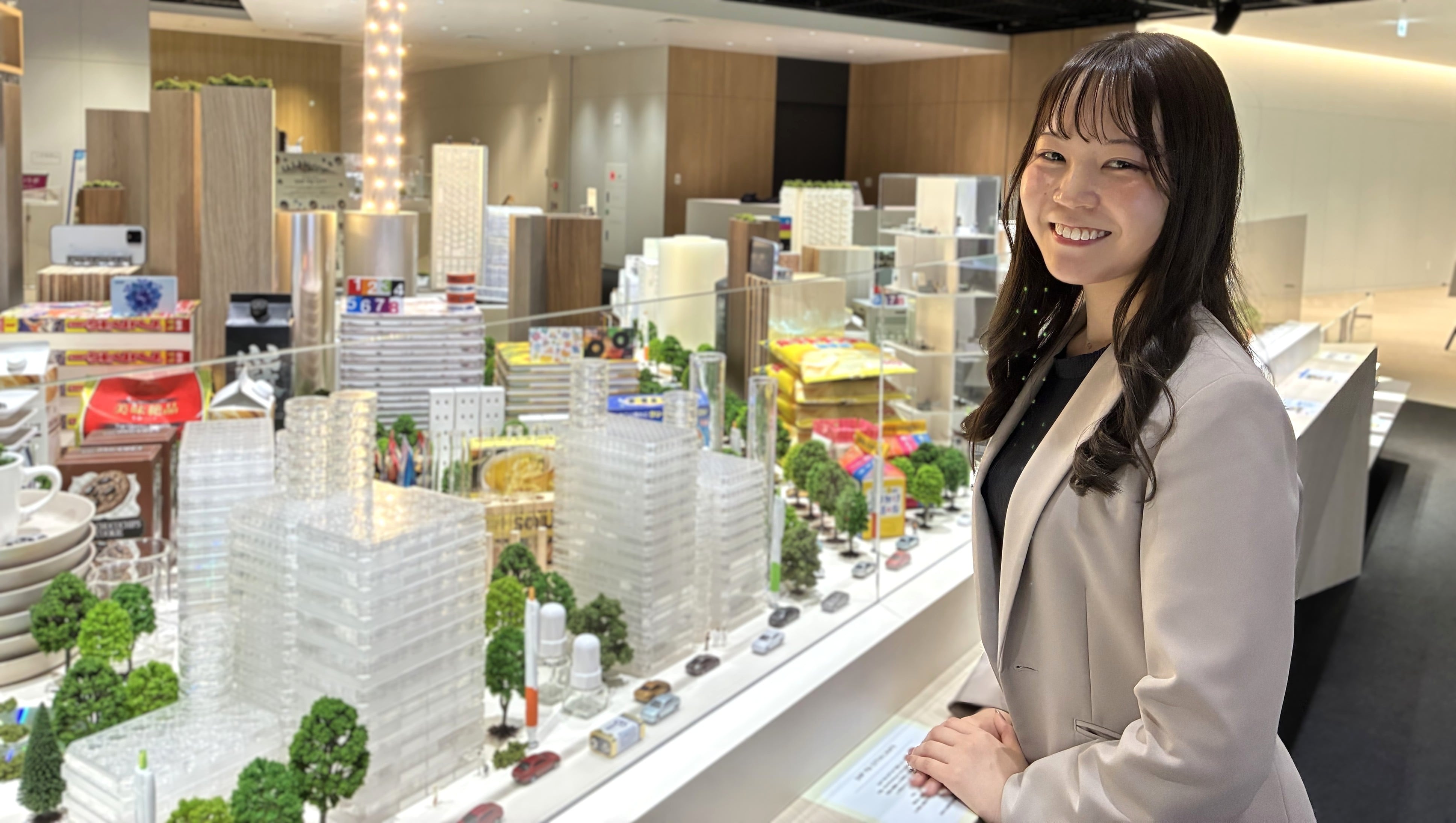 Sayuri Watanabe, Overseas Sales Representative at DNP