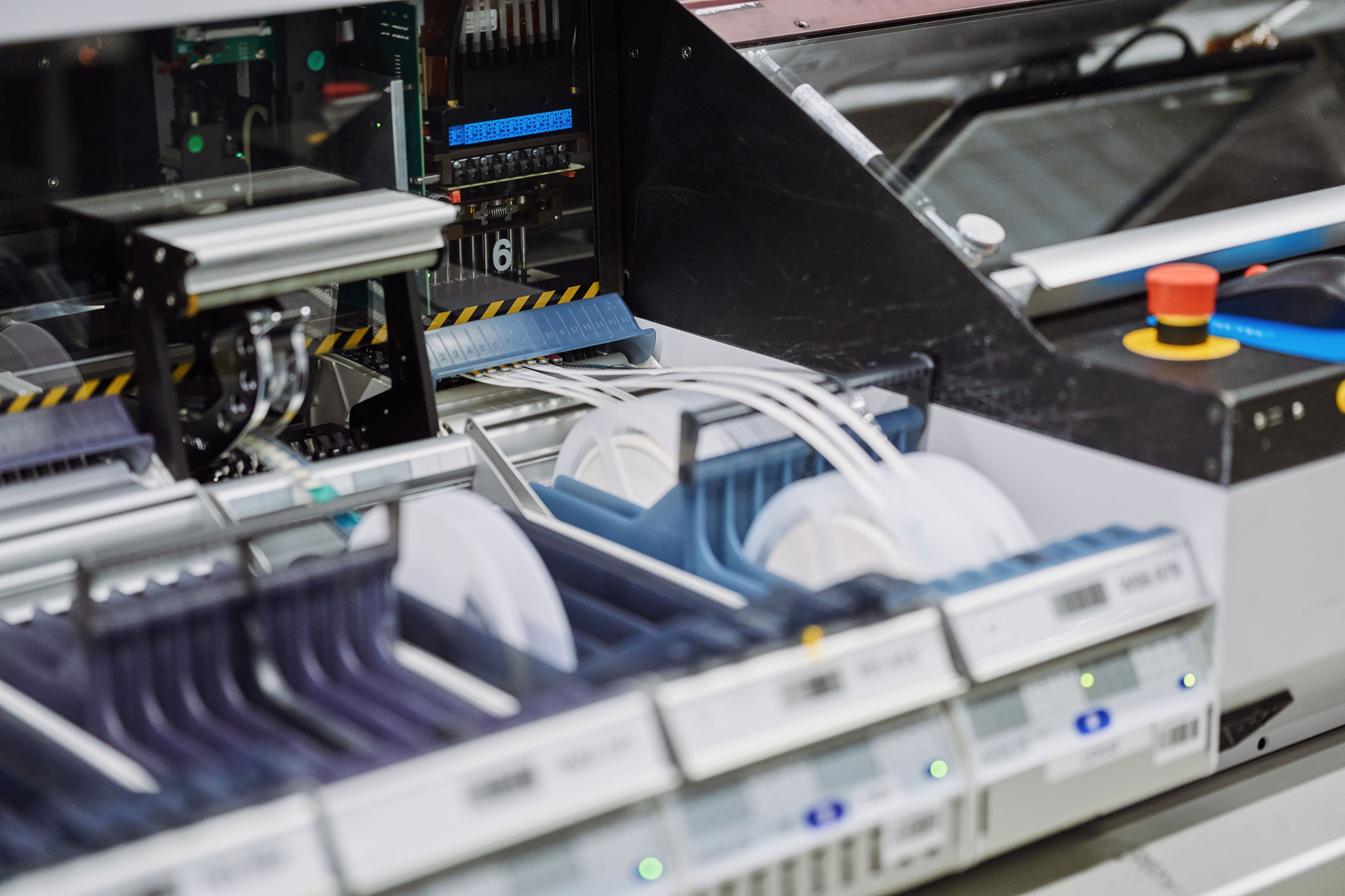 Printing and inspection reduces repetitive set-up work and stabilizes quality