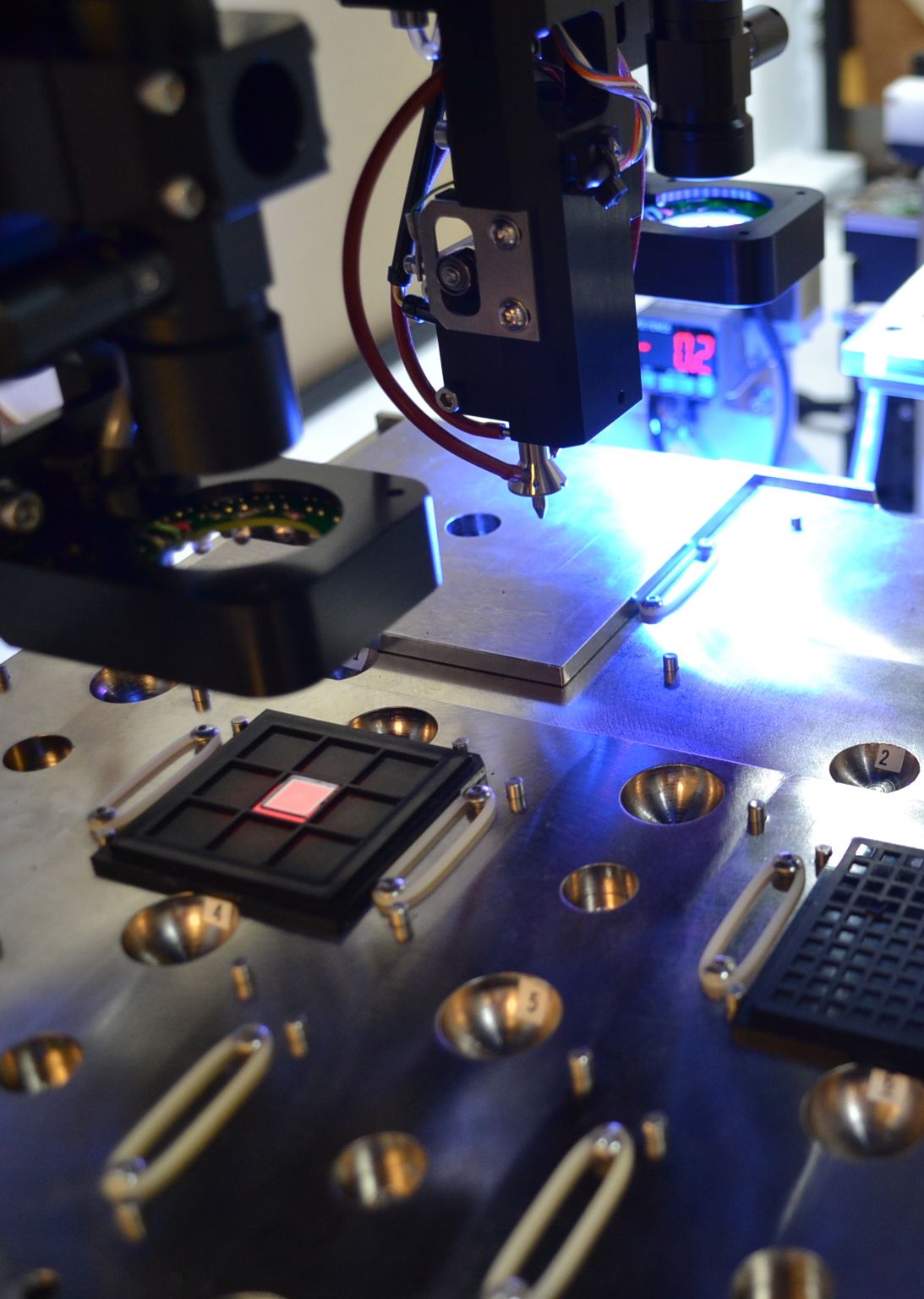 MRSI-705 θ 旋转轴